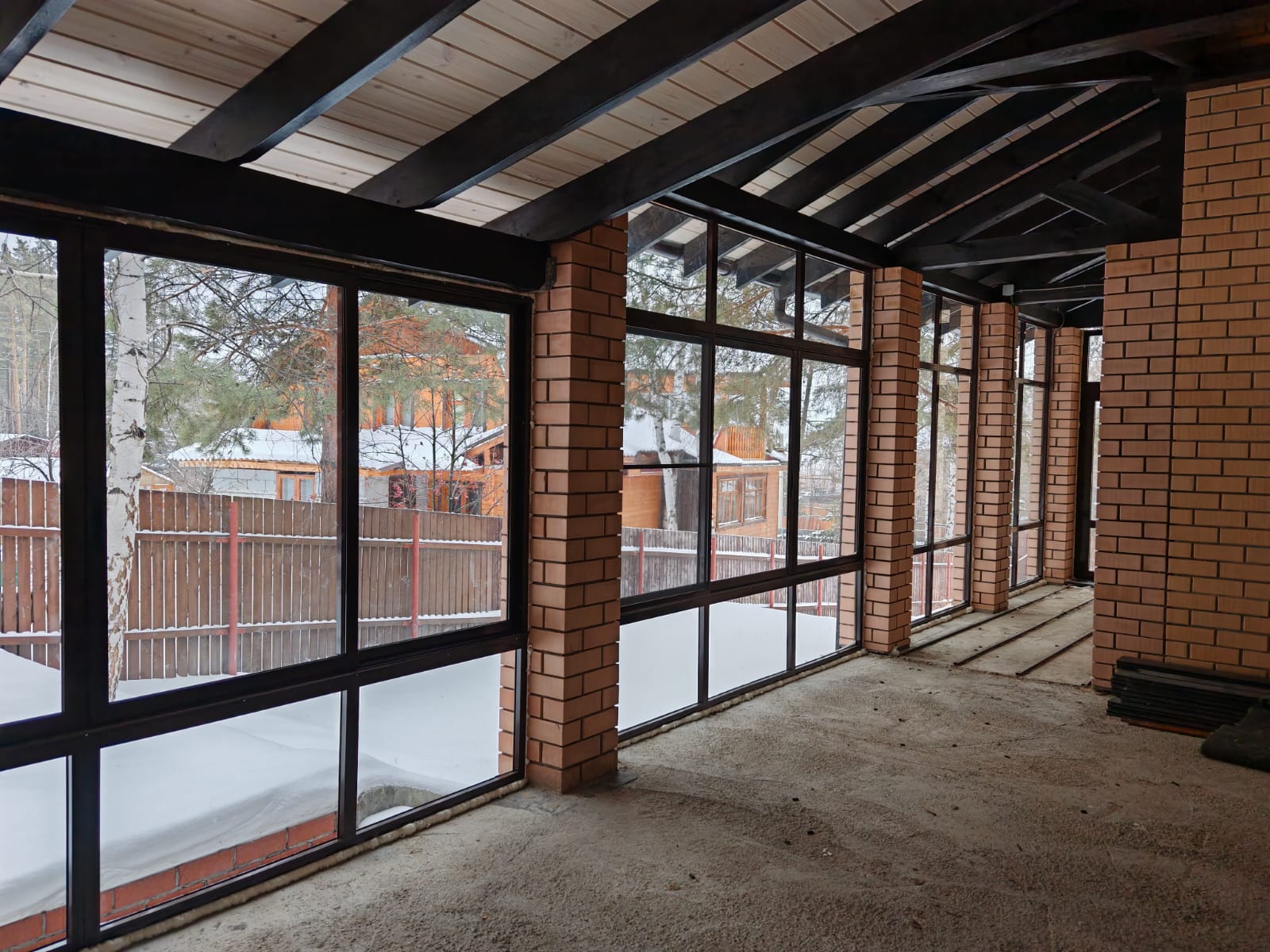 Мы также занимаемся остеклением <mark class=